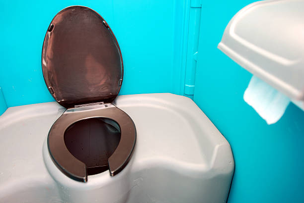 Best Construction site porta potty rental  in Salina, KS